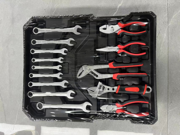 187pcs tool set aluminum case